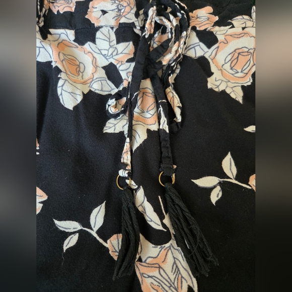 Angie Black and Cream Floral Pants - Picture 3 of 7